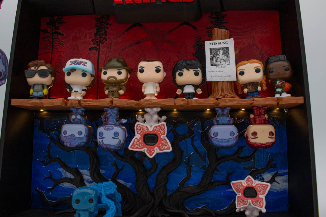 Expositor mini Funkos Stranger Things