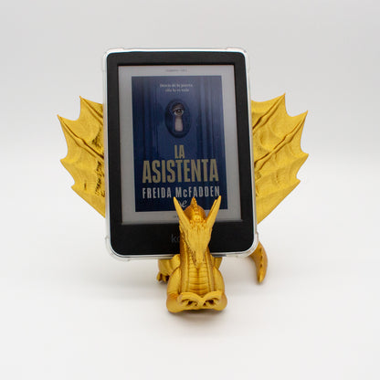Dragón sujeta libros