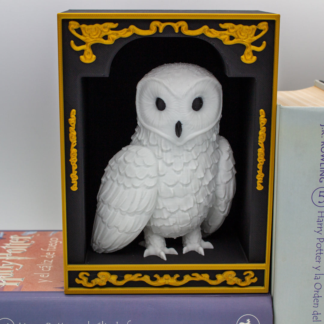 Book Nook Hedwig